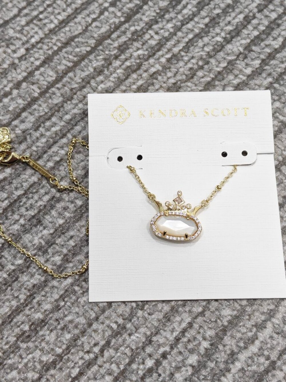 Kendra Scott White Pearl Crown Pendant Necklace